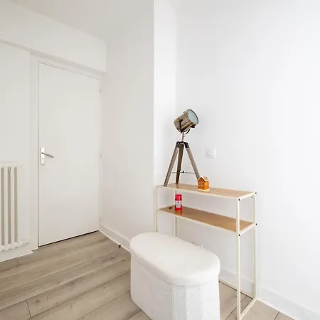 Elegant 2bdr Near Paris And La Defense *