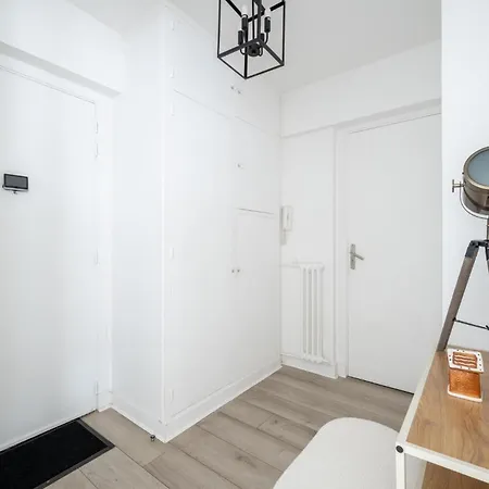 Elegant 2bdr Near Paris And La Defense